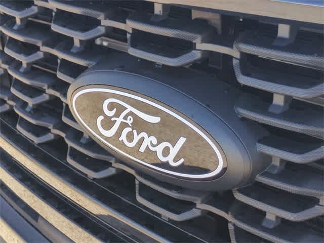 2024 Ford F-150 STX 2WD SuperCrew 5.5 Box 29