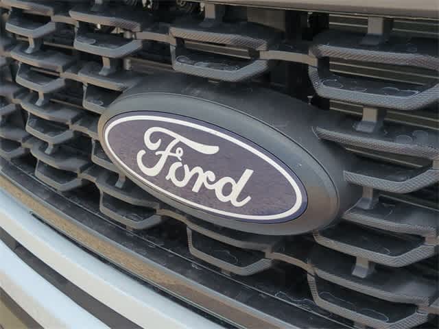 2024 Ford F-150 STX 4WD SuperCrew 5.5 Box 29