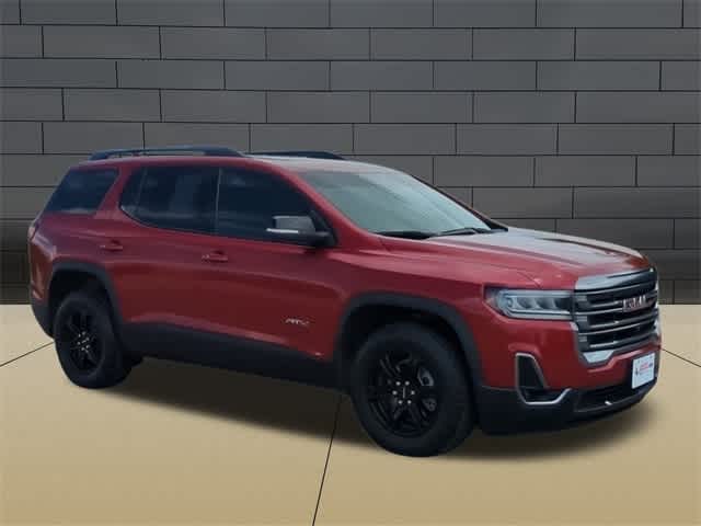 2022 GMC Acadia AT4 2