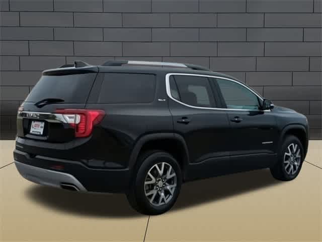 2023 GMC Acadia SLT 8