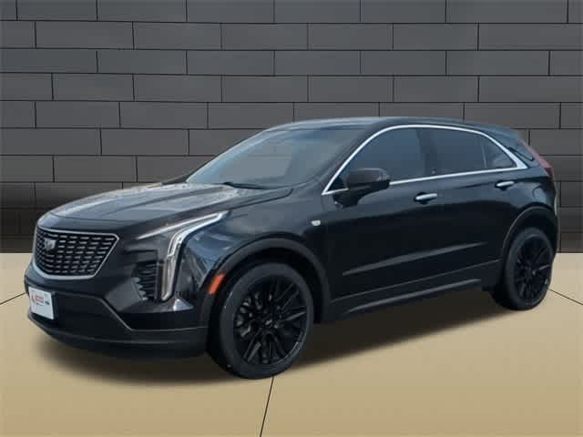 2023 Cadillac XT4 FWD Luxury 4