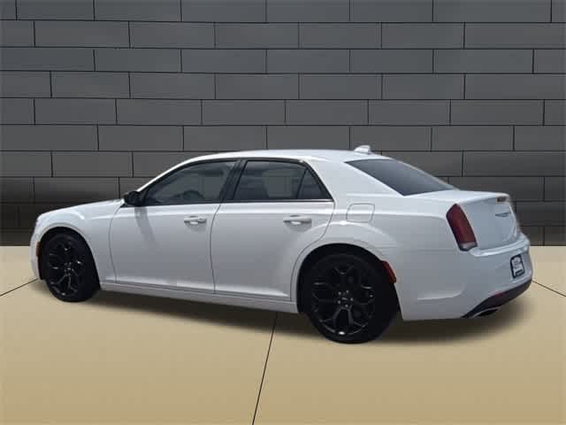 2019 Chrysler 300 Touring 6