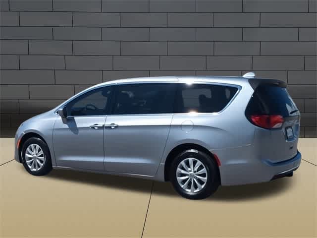 2018 Chrysler Pacifica Touring Plus 6