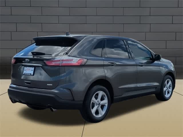 2020 Ford Edge SE 8