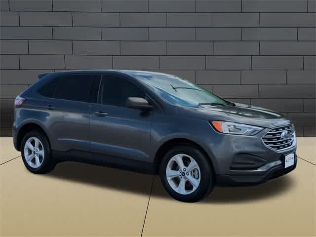 2020 Ford Edge SE 2