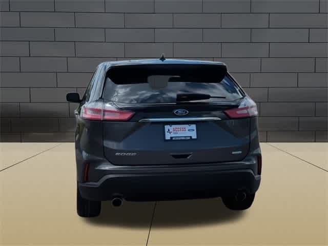 2020 Ford Edge SE 7