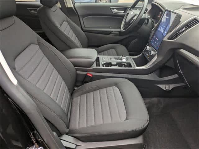 2024 Ford Edge SE 14