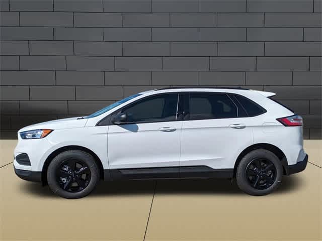 2024 Ford Edge SE 3