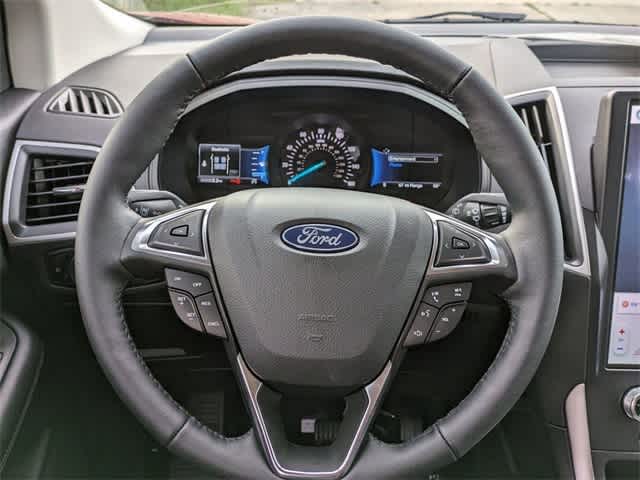 2024 Ford Edge SEL 15