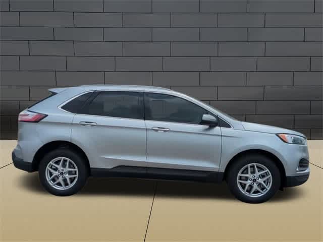 2024 Ford Edge SEL 9