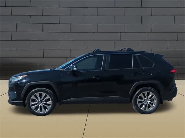 2021 Toyota RAV4 XLE Premium 5