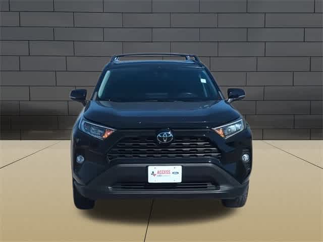 2021 Toyota RAV4 XLE Premium 3