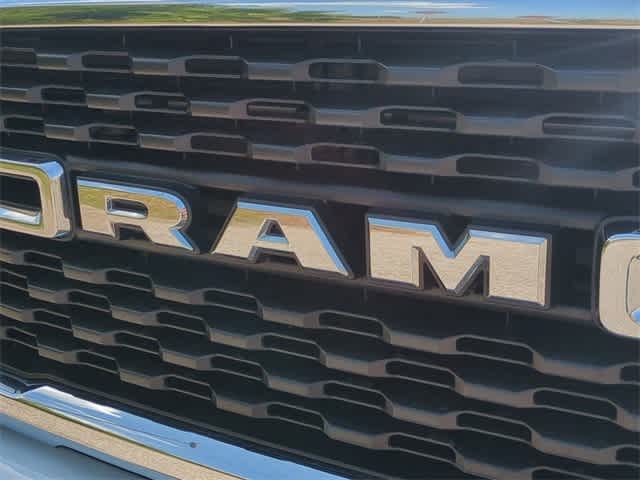 2022 Ram 2500 Big Horn 4x4 Crew Cab 64 Box 29