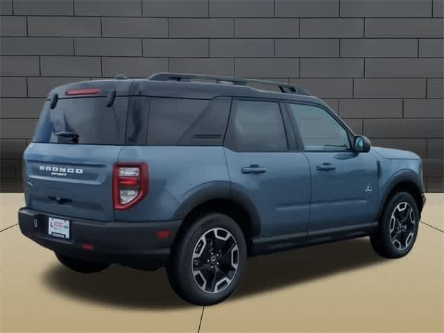 2024 Ford Bronco Sport Outer Banks 8