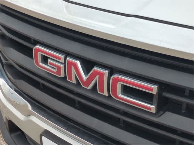 2022 GMC Terrain SLE 29