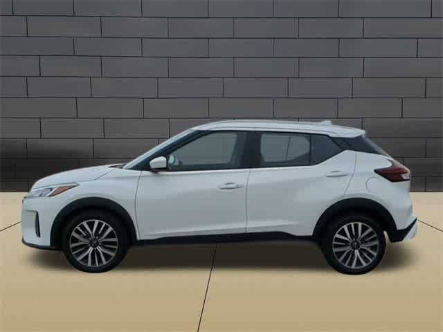 2023 Nissan Kicks SV 5