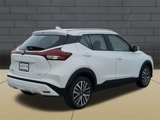 2023 Nissan Kicks SV 8