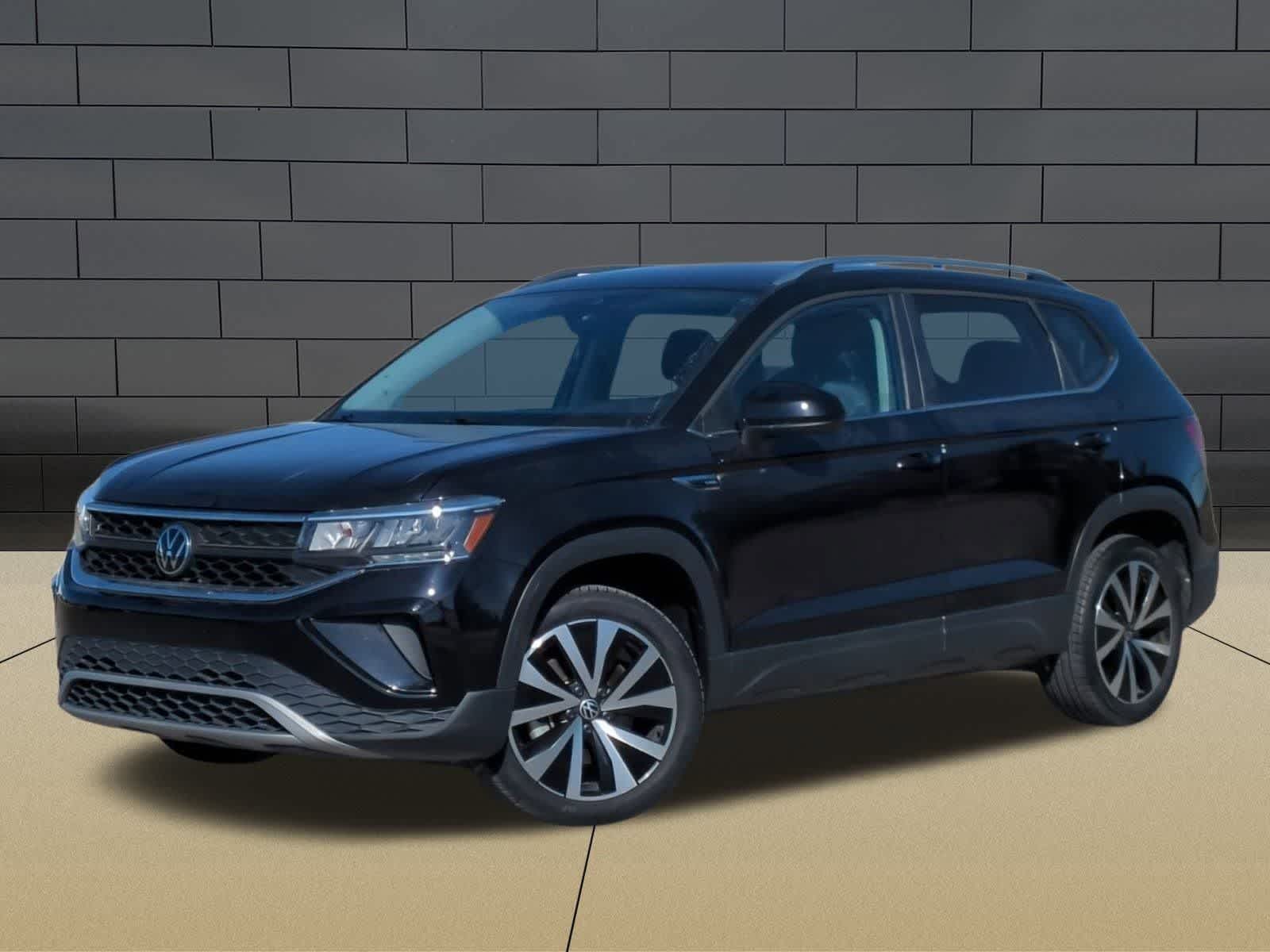 2024 Volkswagen Taos SE FWD