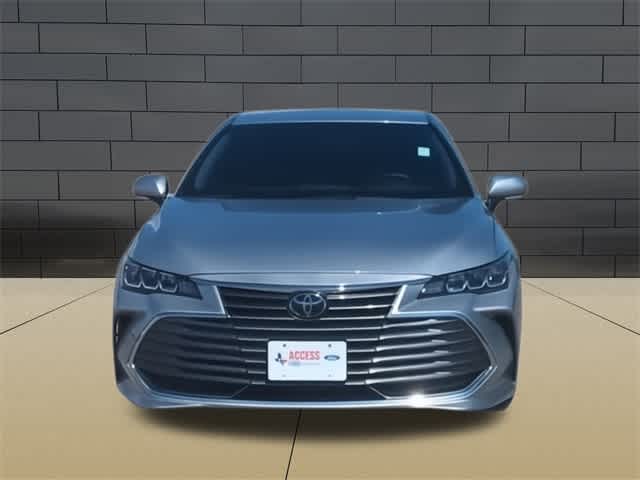 2020 Toyota Avalon XLE 3