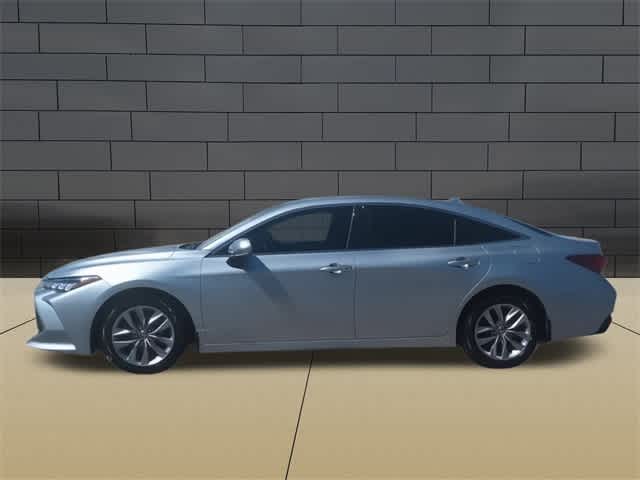 2020 Toyota Avalon XLE 5