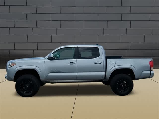 2016 Toyota Tacoma SR5 2WD Double Cab V6 AT 5