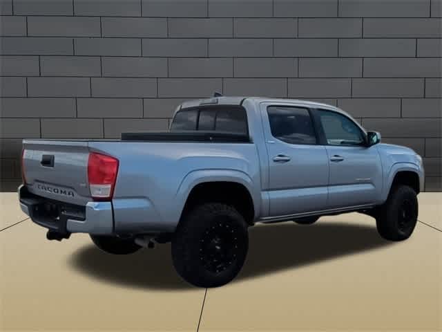 2016 Toyota Tacoma SR5 2WD Double Cab V6 AT 8