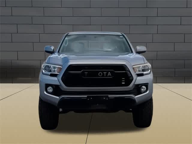 2016 Toyota Tacoma SR5 2WD Double Cab V6 AT 3