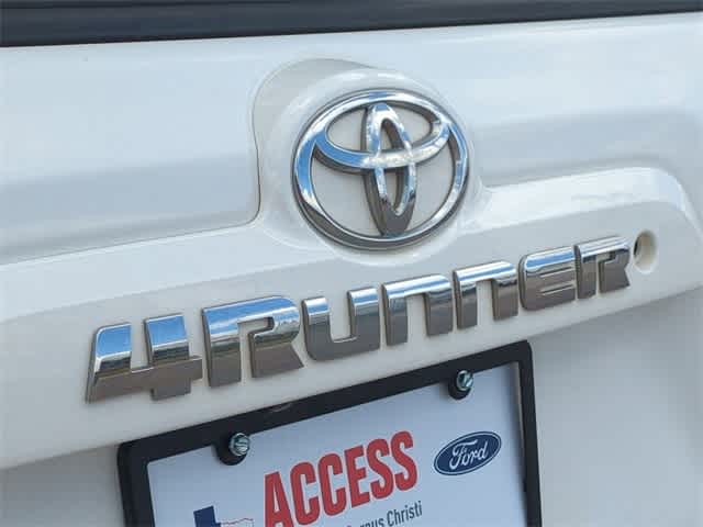 2017 Toyota 4Runner SR5 Premium 30