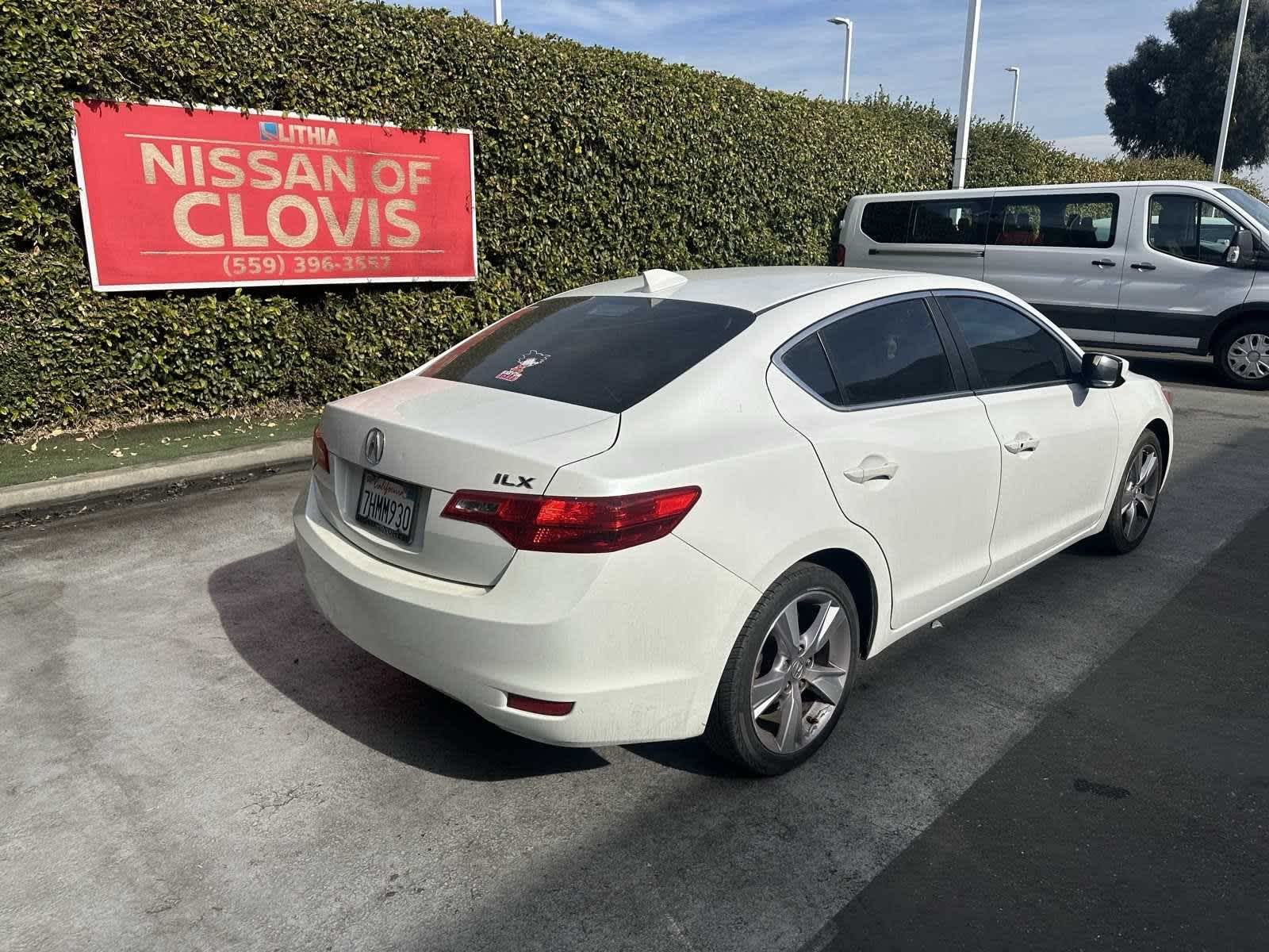 2013 Acura ILX Premium Pkg 9