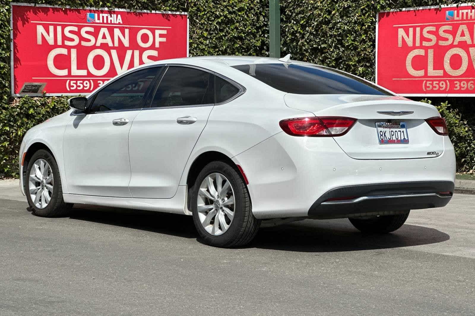 2015 Chrysler 200 C 7