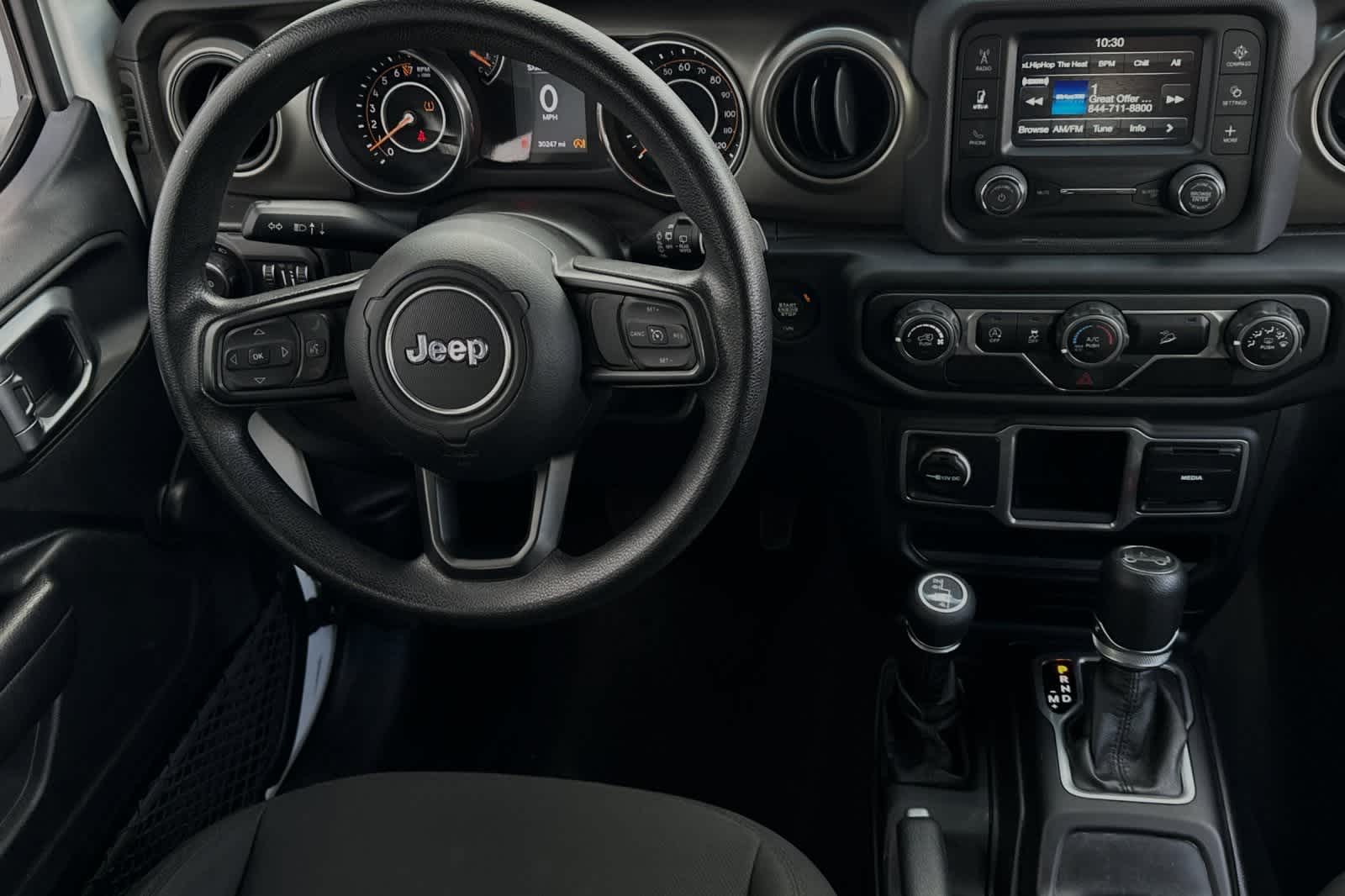 2018 Jeep Wrangler Unlimited Sport 17