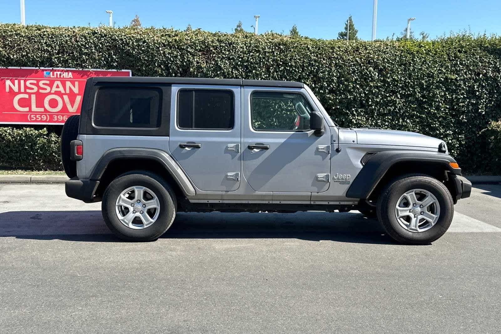 2020 Jeep Wrangler Unlimited Sport S 9