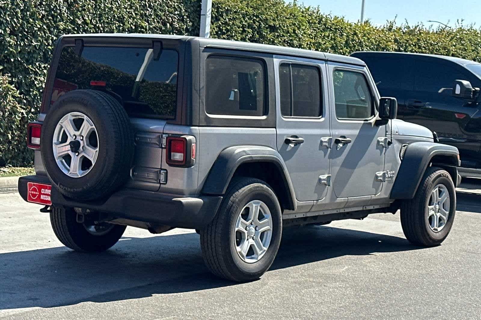 2020 Jeep Wrangler Unlimited Sport S 3