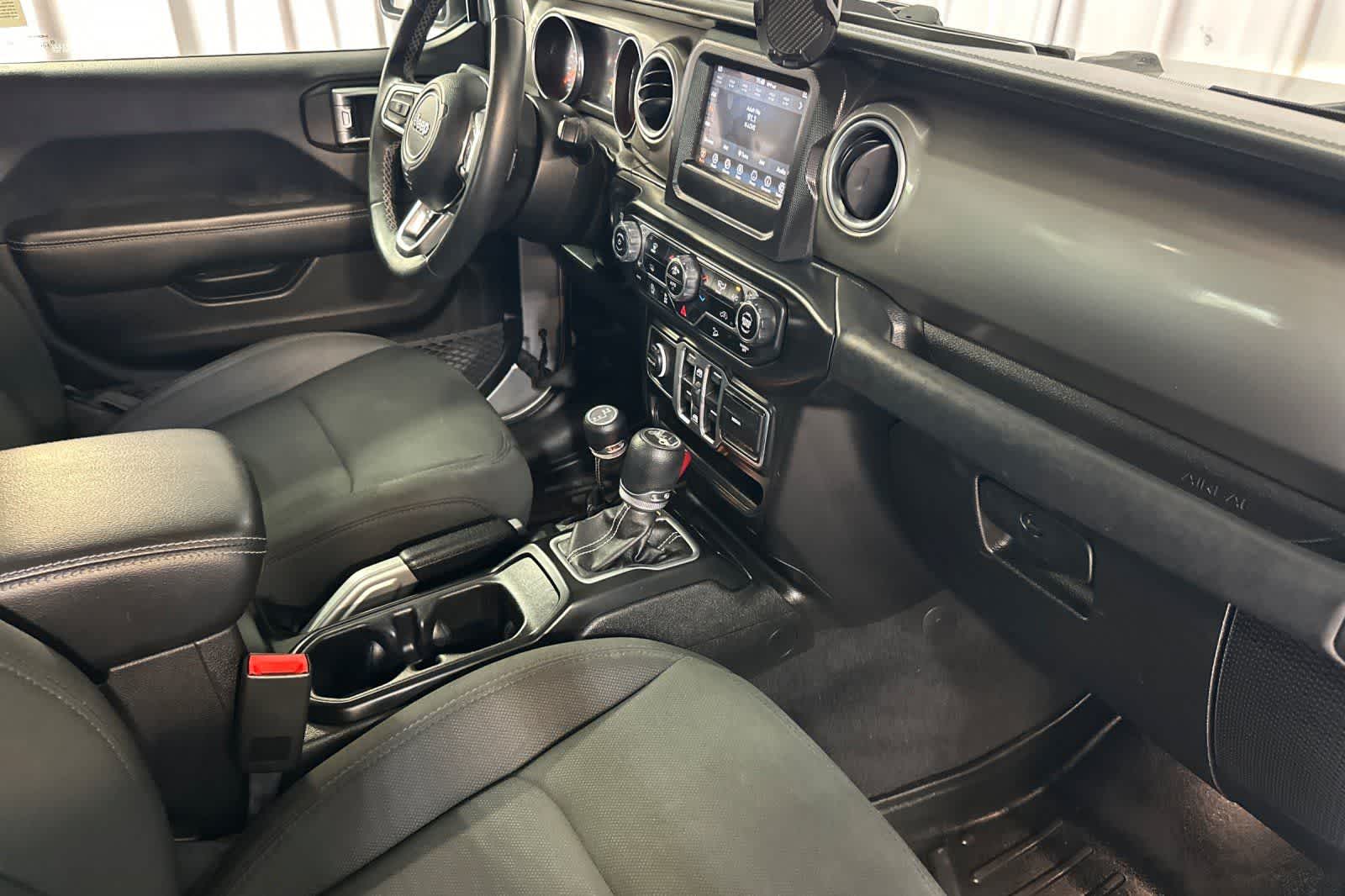 2018 Jeep All-New Wrangler Unlimited Sahara - Photo 19