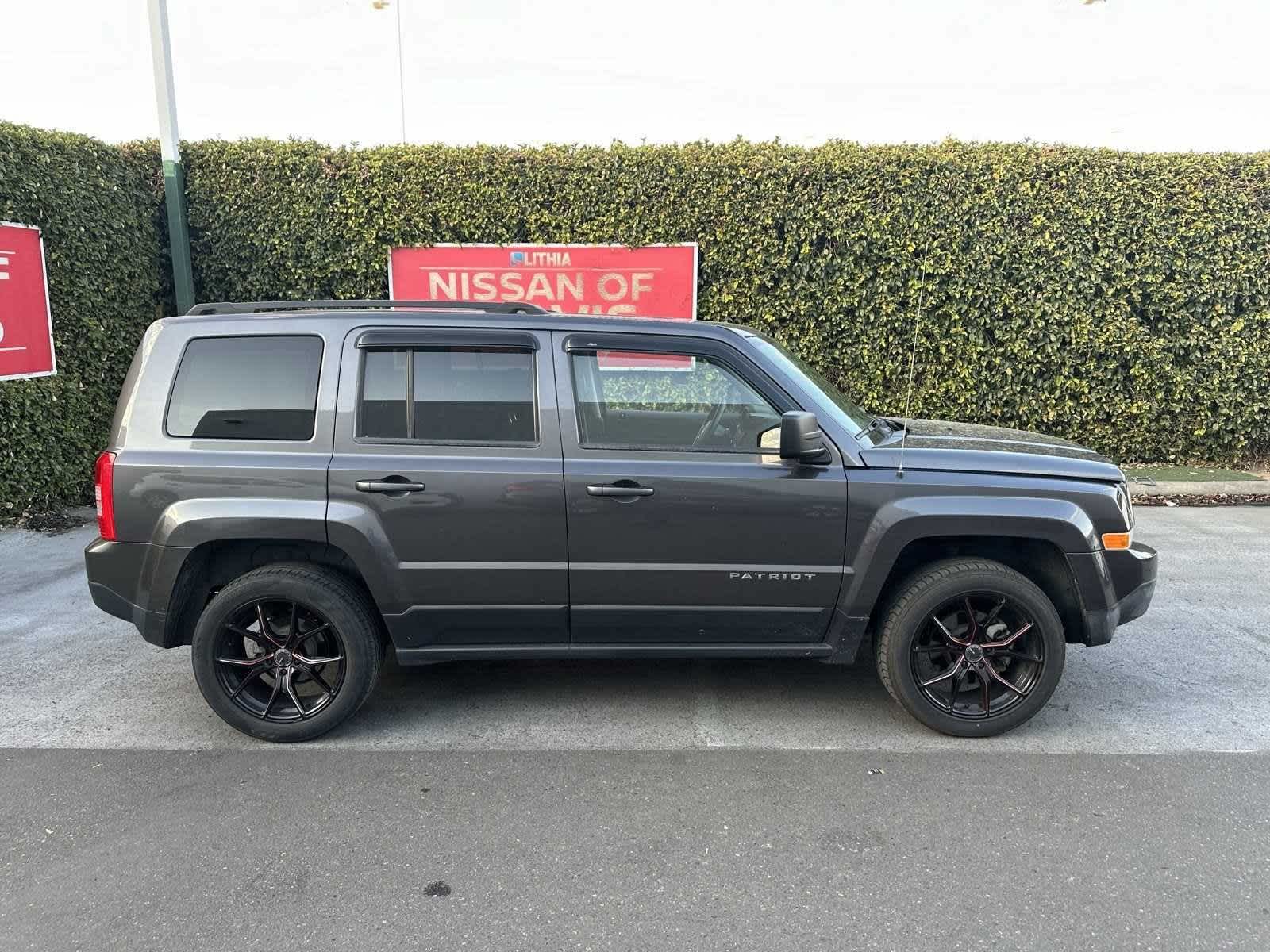 2014 Jeep Patriot Sport 8