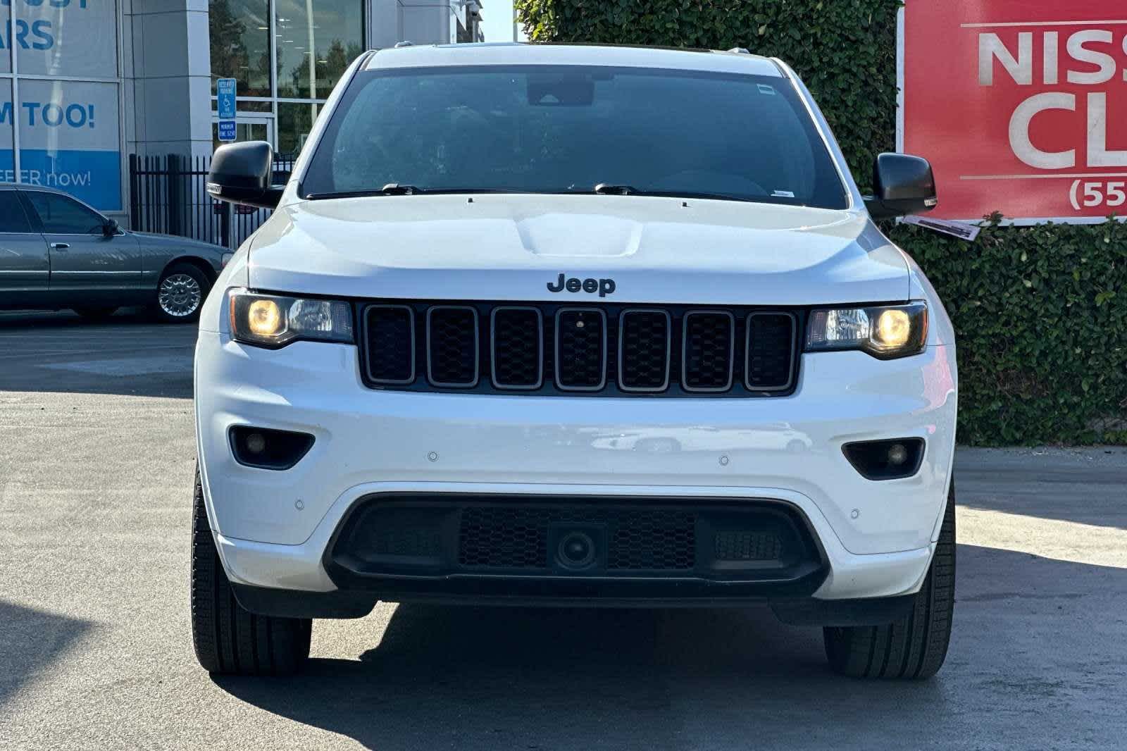 2021 Jeep Grand Cherokee 80th Anniversary 11