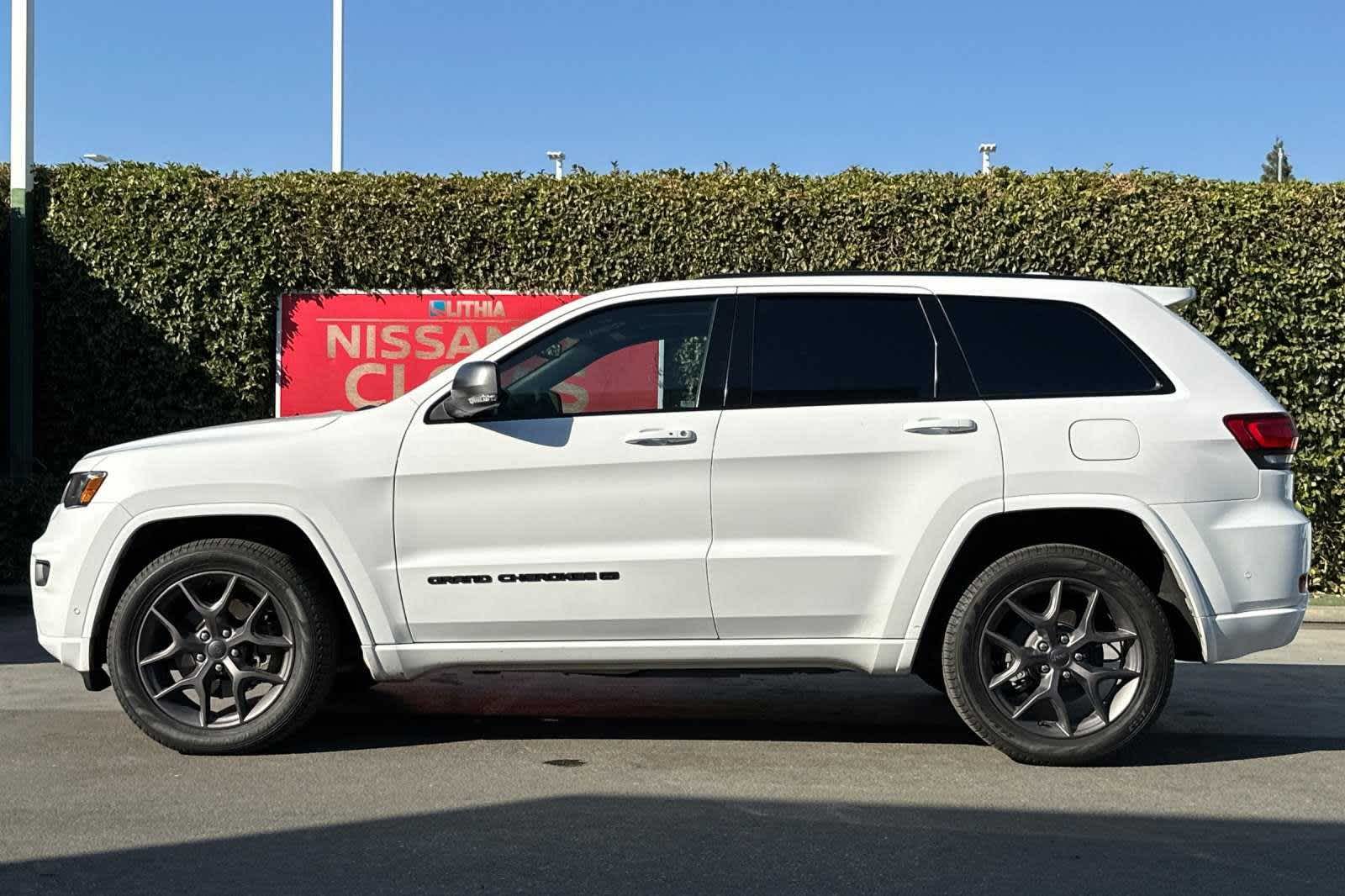 2021 Jeep Grand Cherokee 80th Anniversary 6