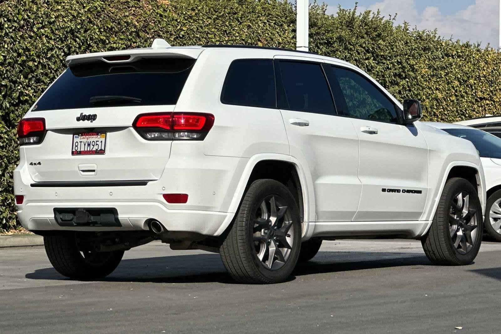 2021 Jeep Grand Cherokee 80th Anniversary 3