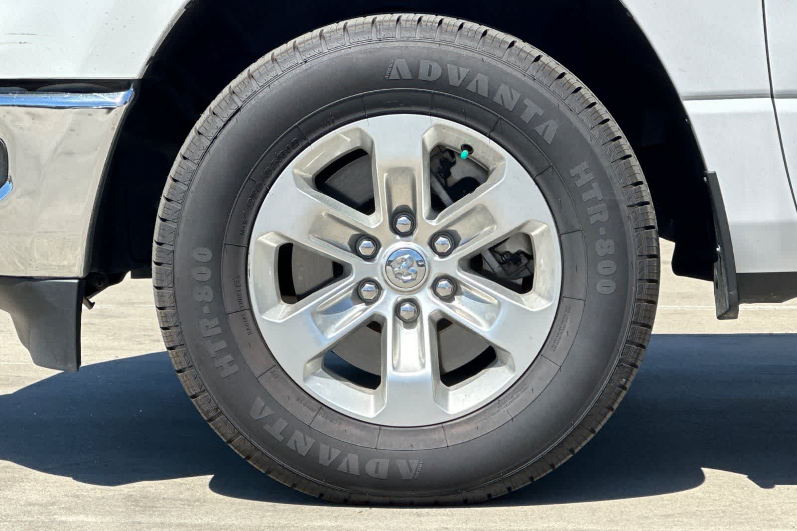 2024 RAM Ram 1500 Pickup Laramie - Photo 12