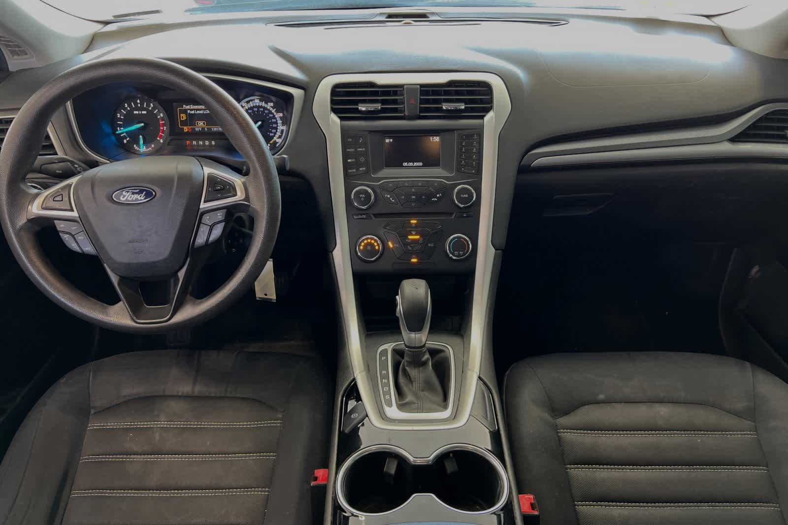 2015 Ford Fusion SE 4