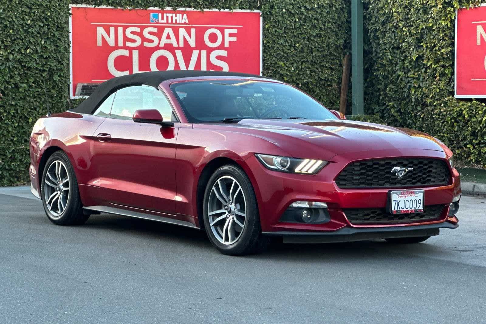 2015 Ford Mustang EcoBoost Premium 10