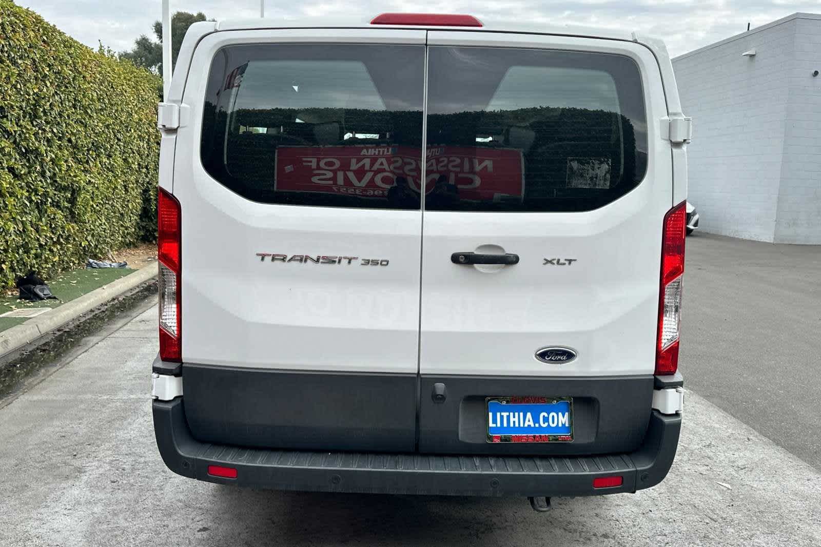 2021 Ford Transit Passenger XLT 8