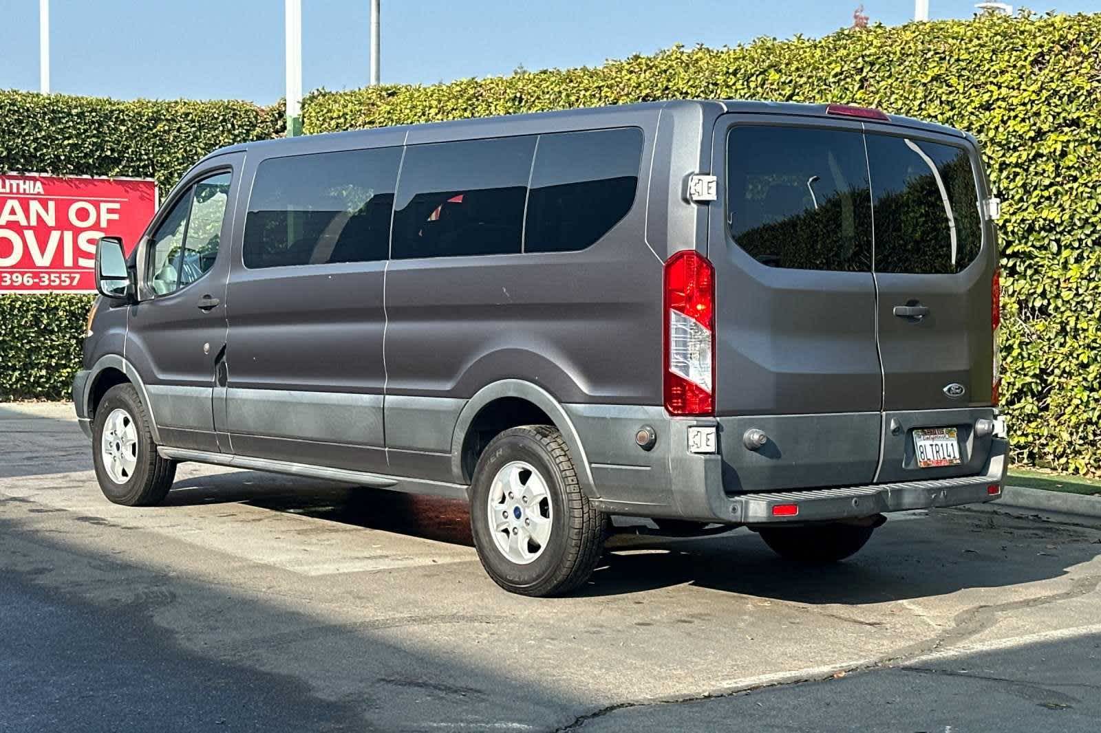 2017 Ford Transit XLT 7