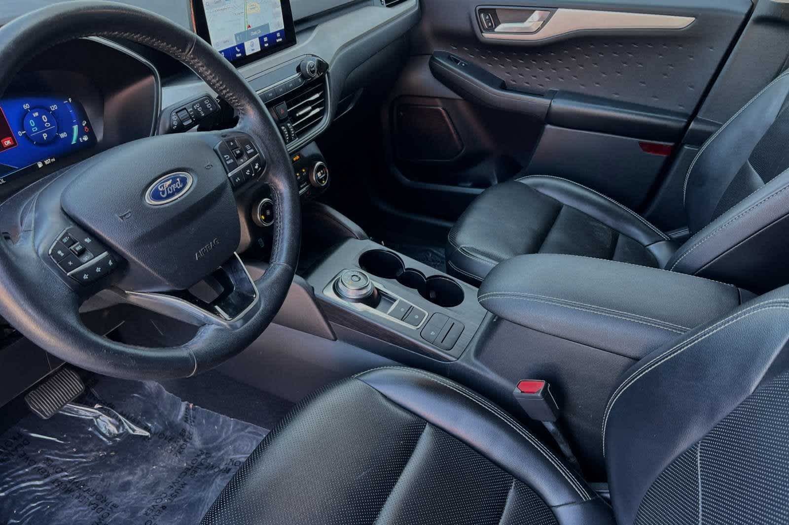 2020 Ford Escape SE Sport Hybrid 14