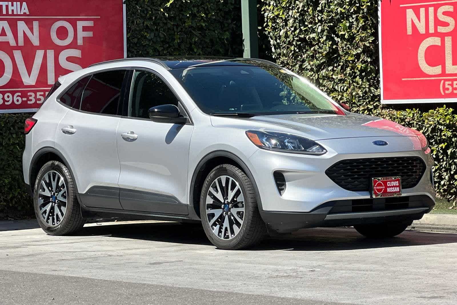 2020 Ford Escape SE Sport Hybrid 10