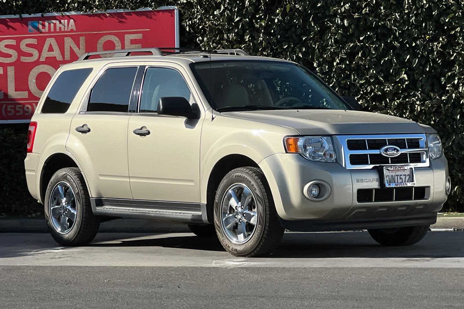 2012 Ford Escape XLT 10