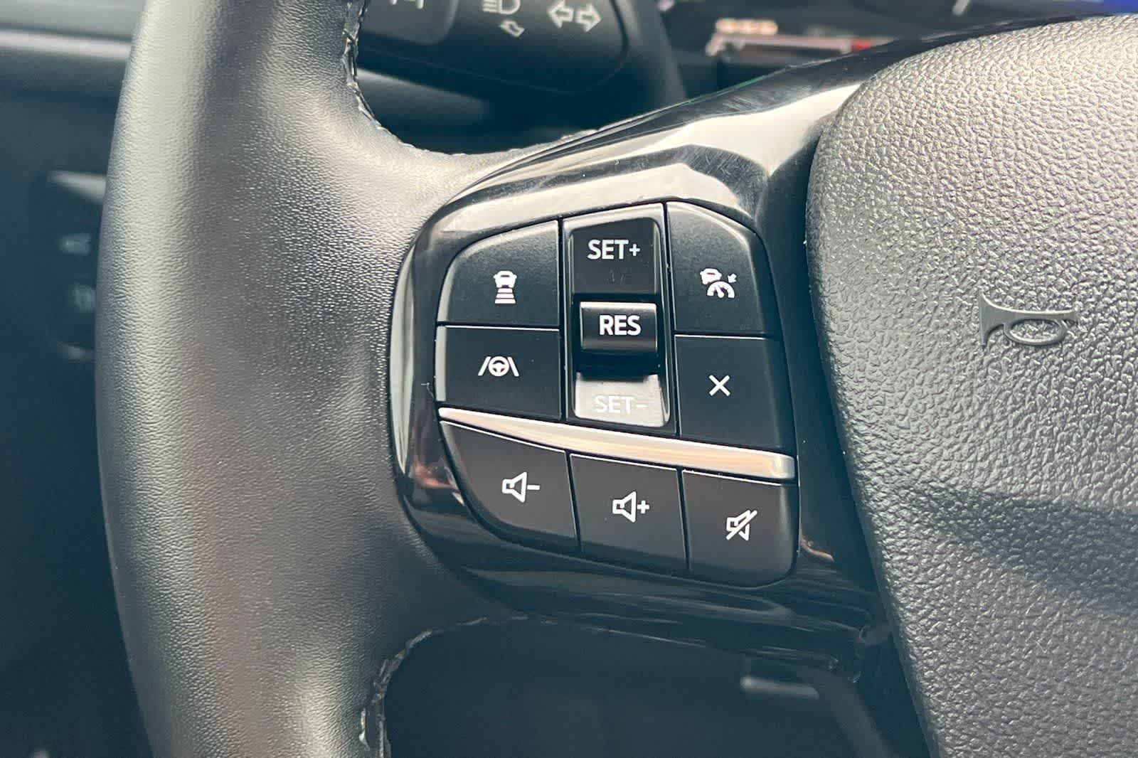 2022 Ford Escape SE - Photo 31