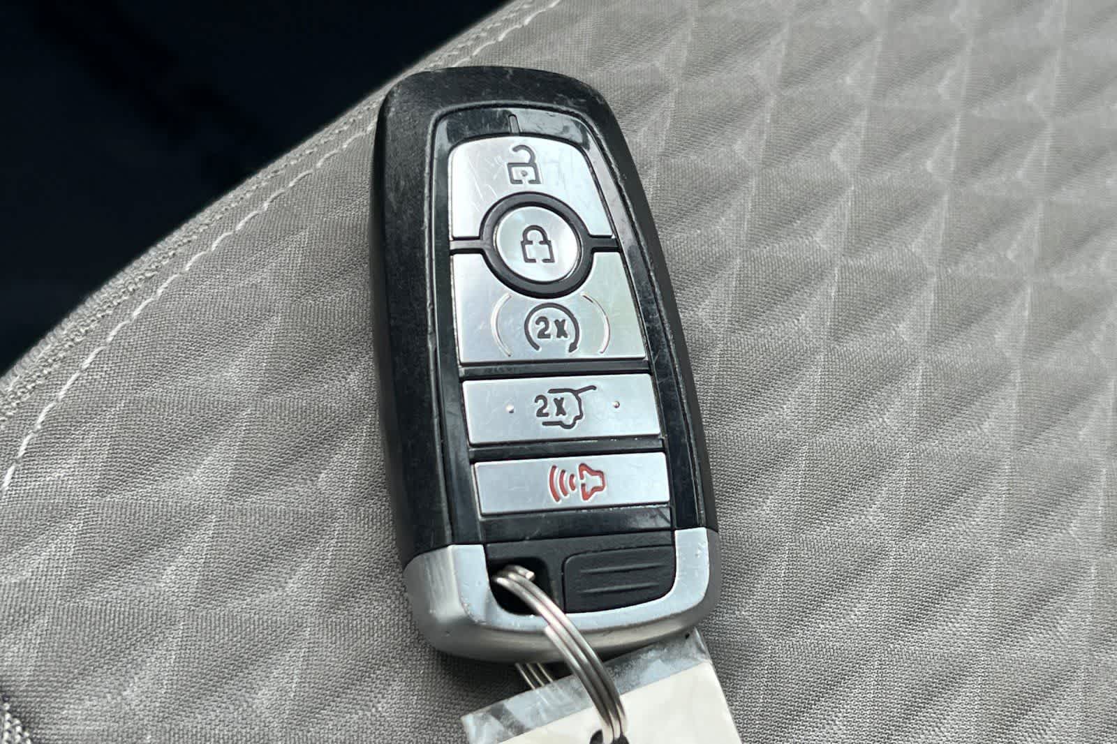 2022 Ford Escape SE - Photo 26