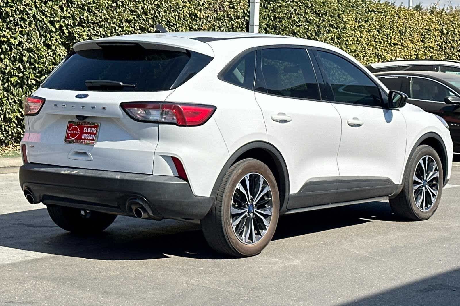 2022 Ford Escape SE 3