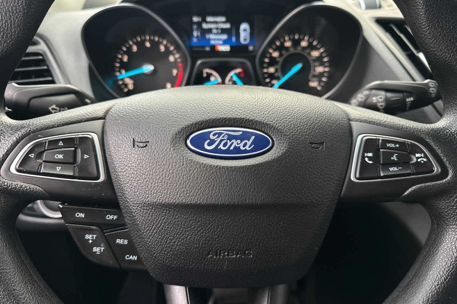 2019 Ford Escape SE 25